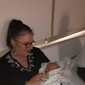 Meet your Posher, Joni